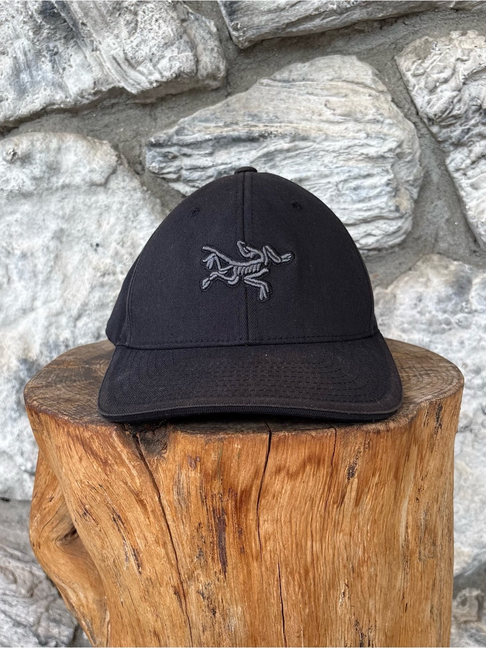 Arc'teryx Black Cap Flexfit Fitted Hat